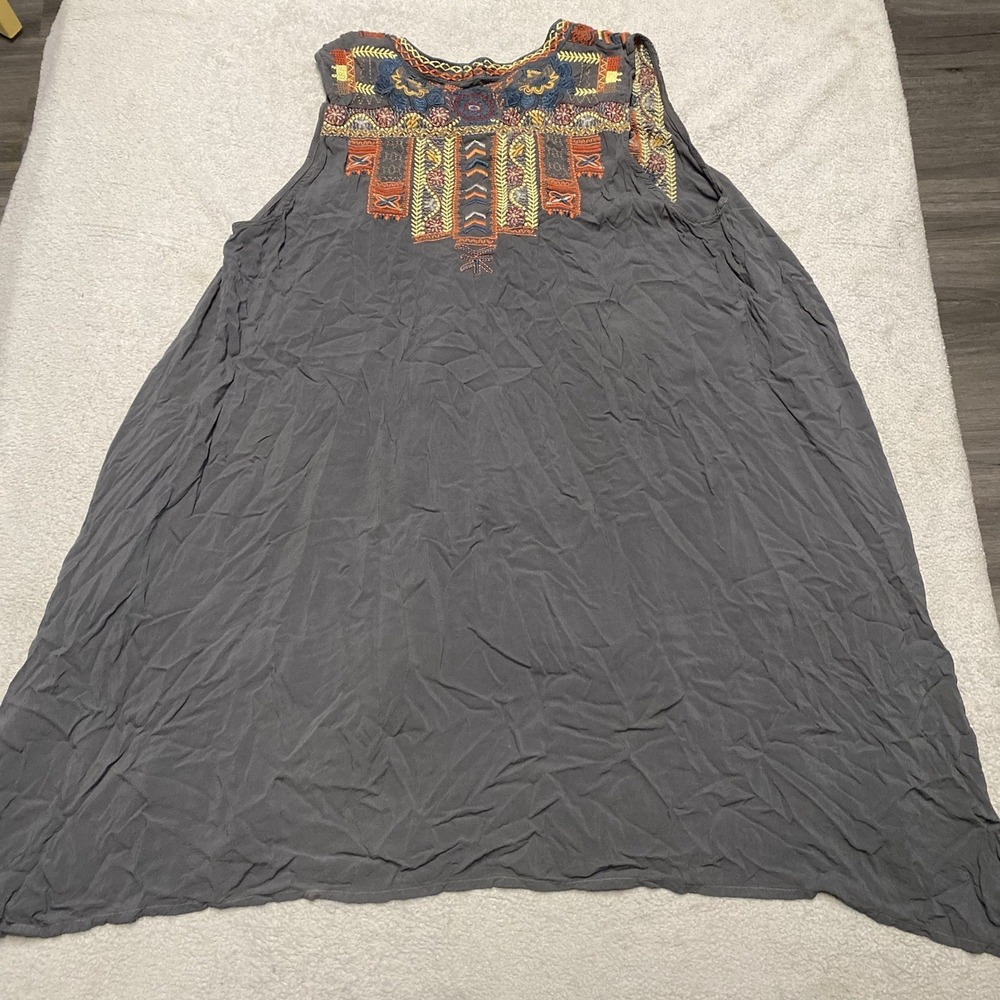 Biya Johnny Was Tunic Top Small Gray Sleeveless Embroidered Assymetrical Boho‎